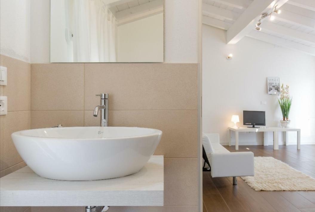 Sweet Corner Hotel Castelnuovo del Garda Ngoại thất bức ảnh